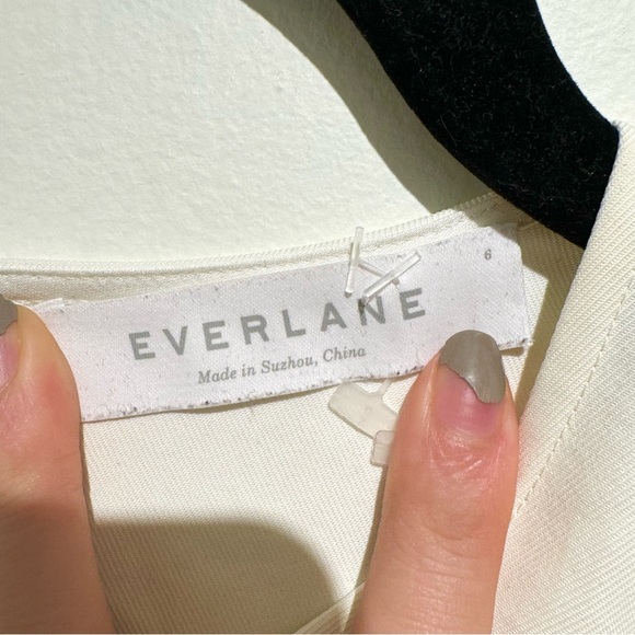 Everlane Women's Size 6 White Ivory Japanese GoWeave Crewneck Blouse Zipper Back - Picture 5 of 7